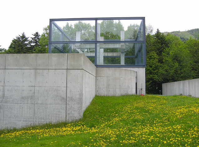 AD 经典: 水之教堂 / Tadao Ando